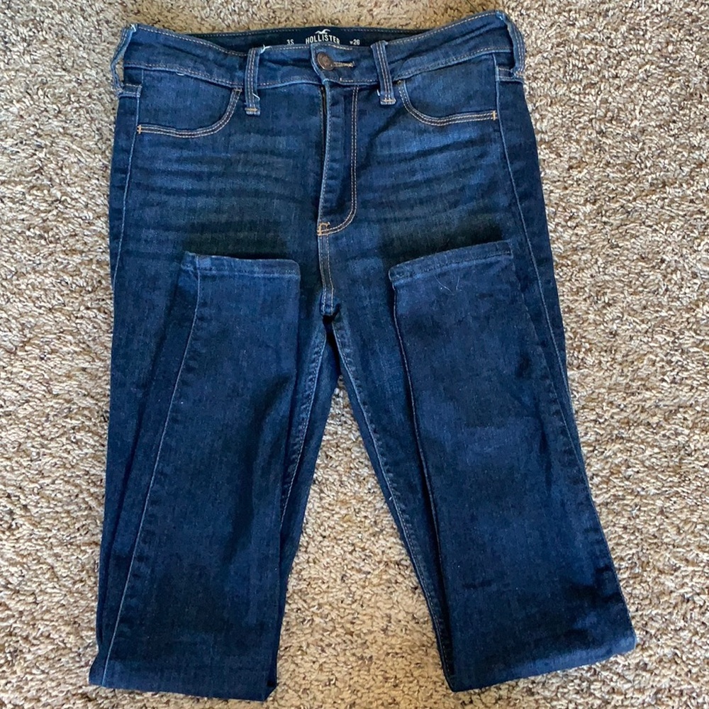 HOLLISTER JEANS